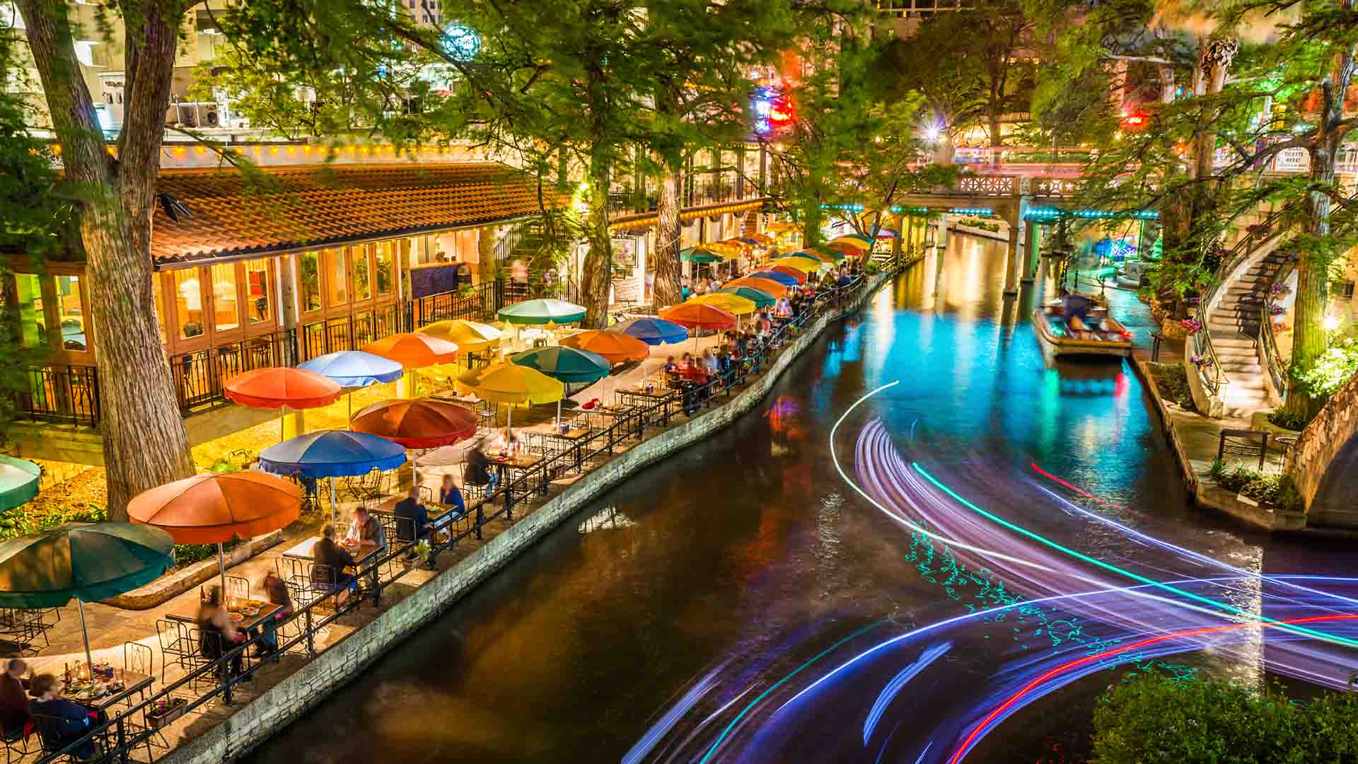 San Antonios riverwalk