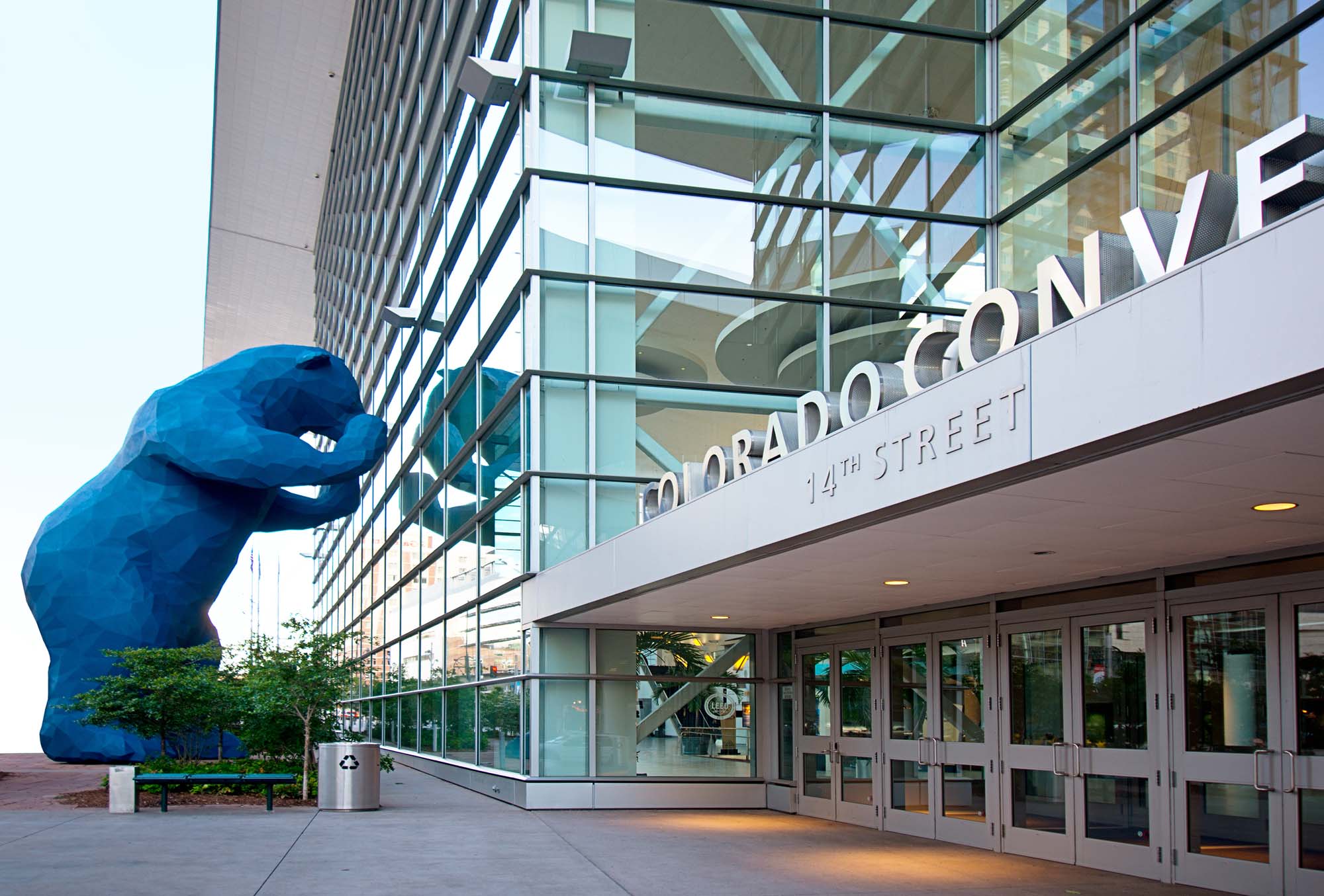 USA-Denver-Colorado-Convention-Center-iStock-496544192-L