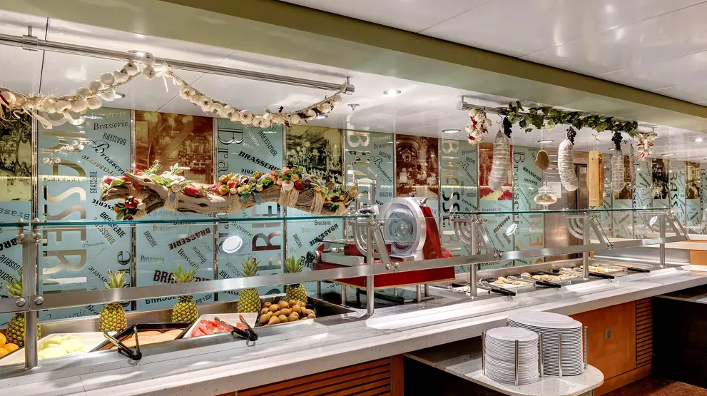 Buffetrestaurant på MSC Armonia